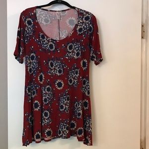 Lularoe Perfect T- size small